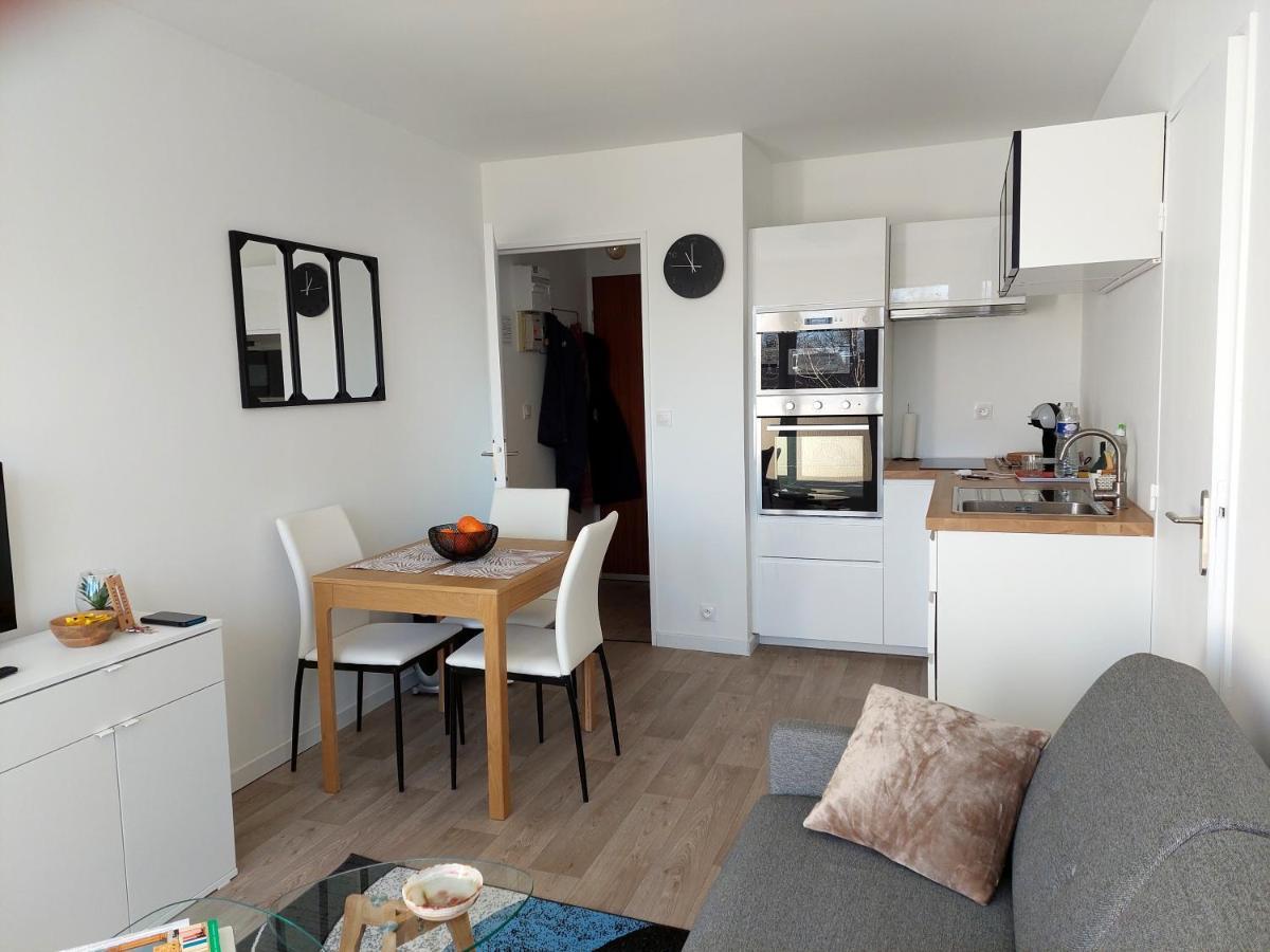 Апартаменты Les 3 Mouettes A Cabourg - Cote Normande Экстерьер фото